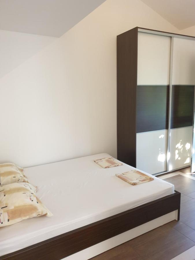 Seafront Apartman *
