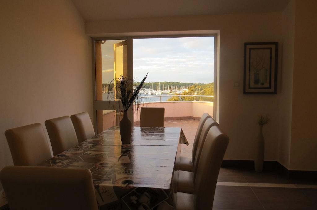 Apartman Seafront *